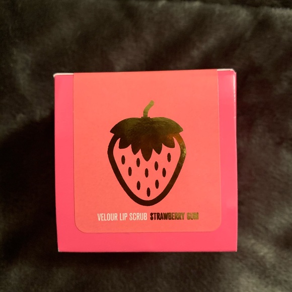 Jeffree Star Lip Scrub - Picture 2 of 2